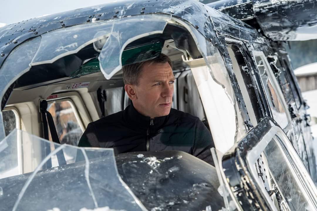 Spectre (2015) – Review – We Have Issues